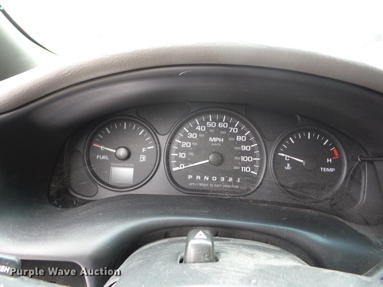 image for item EI9914 2004 Chevrolet Venture Extended van