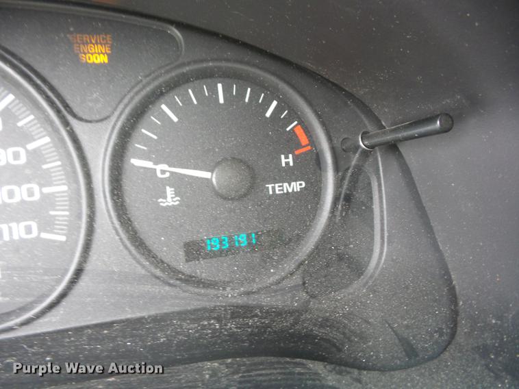 image for item EI9914 2004 Chevrolet Venture Extended van