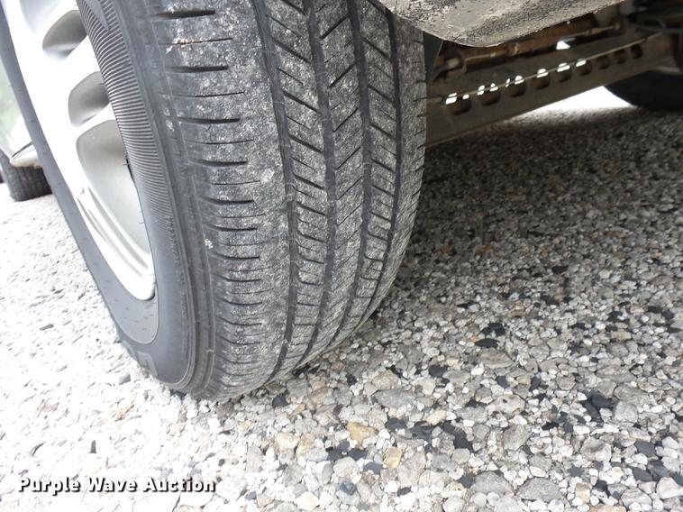 image for item EI9914 2004 Chevrolet Venture Extended van