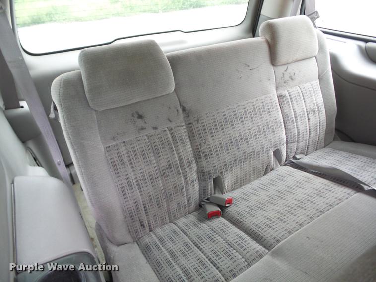 image for item EI9914 2004 Chevrolet Venture Extended van