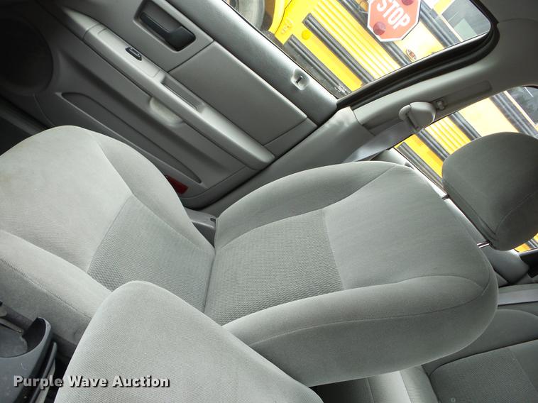 image for item EI9915 2007 Ford Taurus