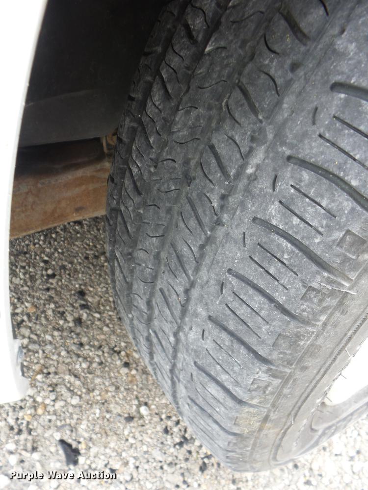 image for item EI9915 2007 Ford Taurus