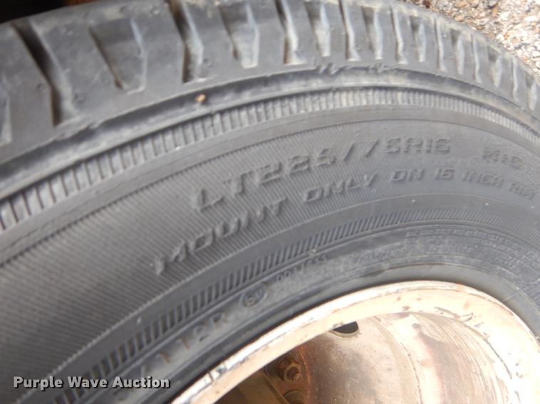 image for item EK9734 2009 Ford E450 shuttle bus