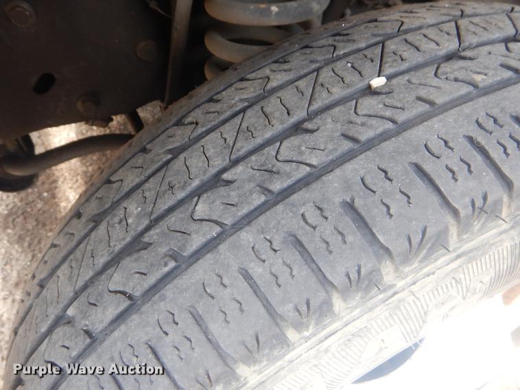 image for item EK9734 2009 Ford E450 shuttle bus