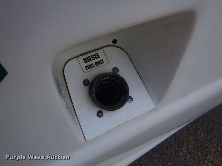 image for item EK9735 2009 Ford E450 shuttle bus