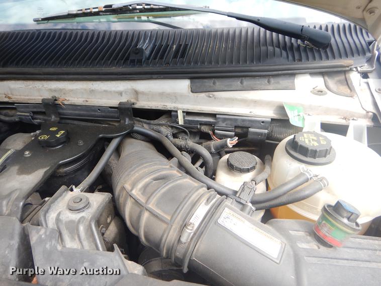 image for item EK9737 2007 Ford E450 shuttle bus