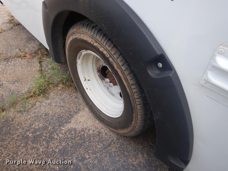 image for item EK9737 2007 Ford E450 shuttle bus