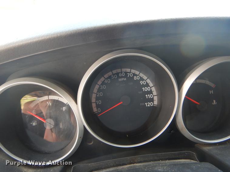 image for item EK9738 2010 Dodge Grand Caravan SE van