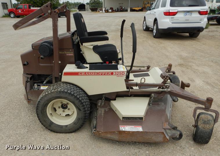 image for item EM9661 Grasshopper 325D ZTR lawn mower