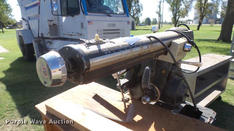 image for item ER9713 Craftsman Radial 100 saw