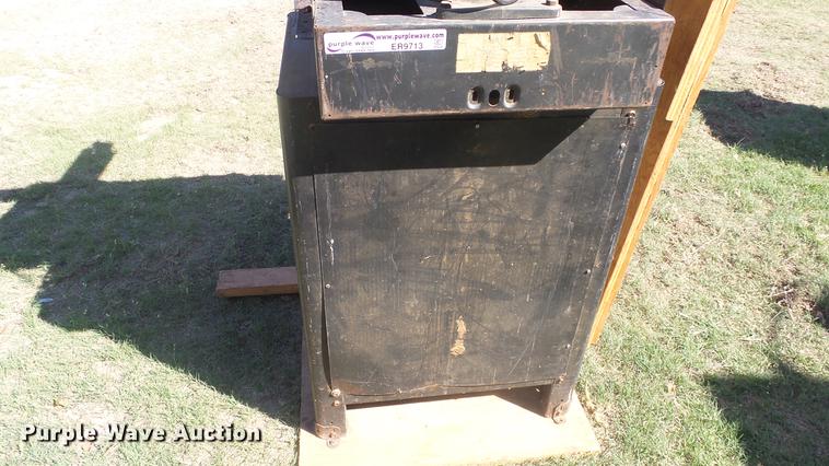 image for item ER9713 Craftsman Radial 100 saw