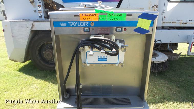 image for item ER9716 Taylor 399-27 stainless steel ice cream machine