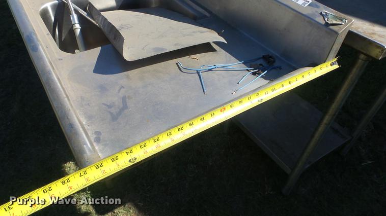 image for item ER9718 Advance stainless steel sink