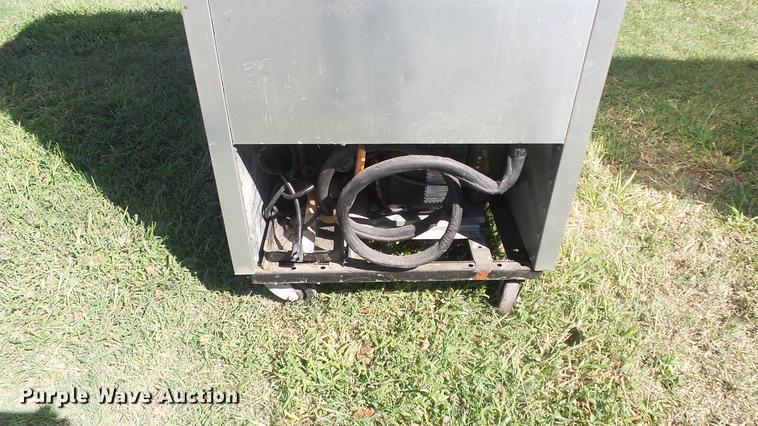 image for item ER9721 True stainless steel freezer