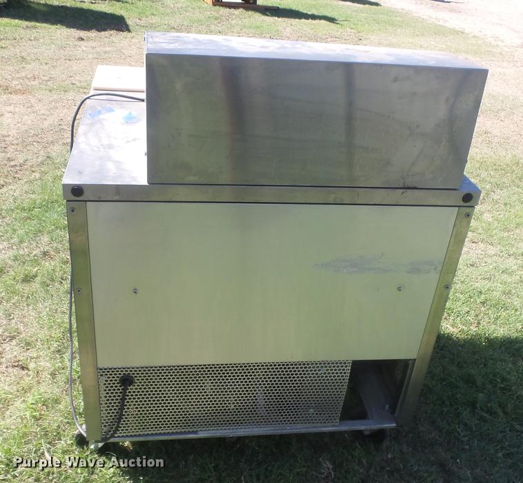 image for item ER9722 True refrigerated stainless steel food cabinet