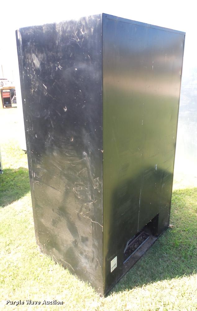 image for item ER9727 USI vending machine