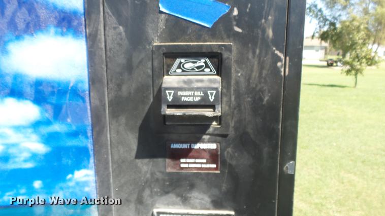 image for item ER9727 USI vending machine