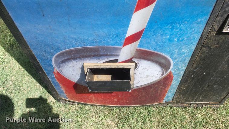 image for item ER9727 USI vending machine