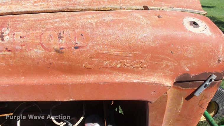 image for item ER9730 Ford tractor