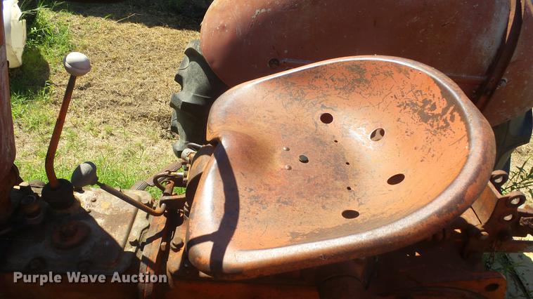 image for item ER9730 Ford tractor