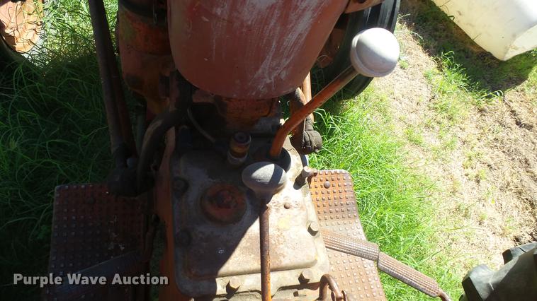 image for item ER9730 Ford tractor