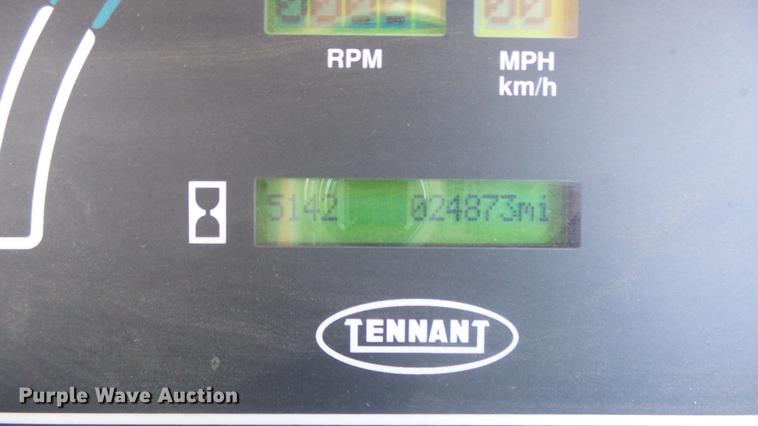 image for item ER9731 2002 Tennant 830-II sweeper