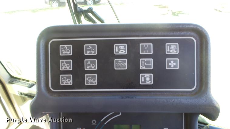 image for item ER9731 2002 Tennant 830-II sweeper