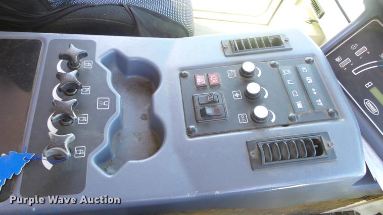 image for item ER9731 2002 Tennant 830-II sweeper