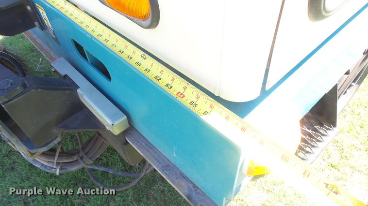 image for item ER9731 2002 Tennant 830-II sweeper