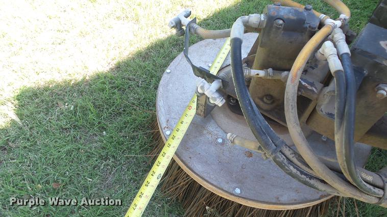 image for item ER9731 2002 Tennant 830-II sweeper