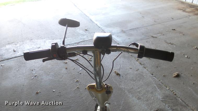 image for item ER9739 Scooter