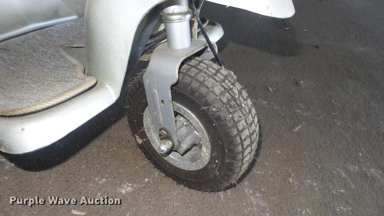 image for item ER9739 Scooter