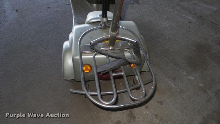 image for item ER9739 Scooter