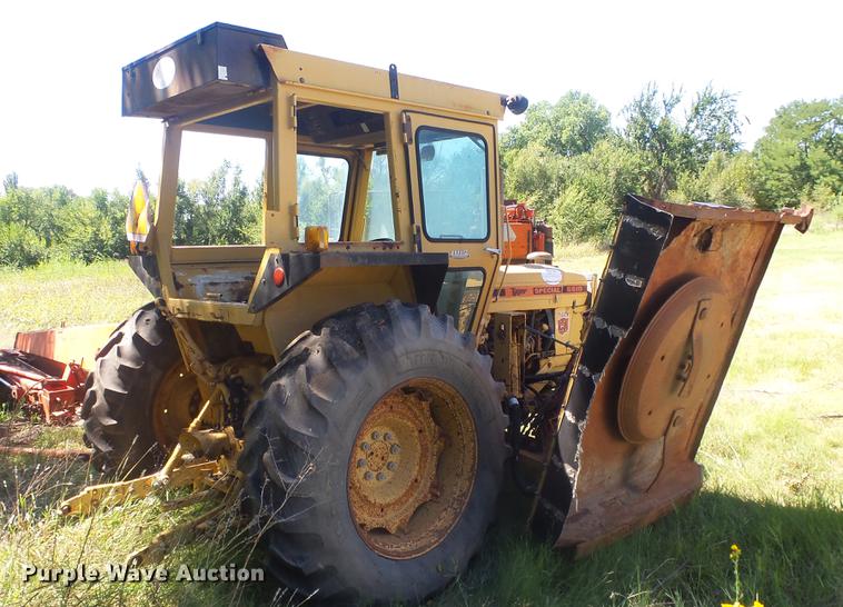 image for item ER9743 Ford 6610 tractor
