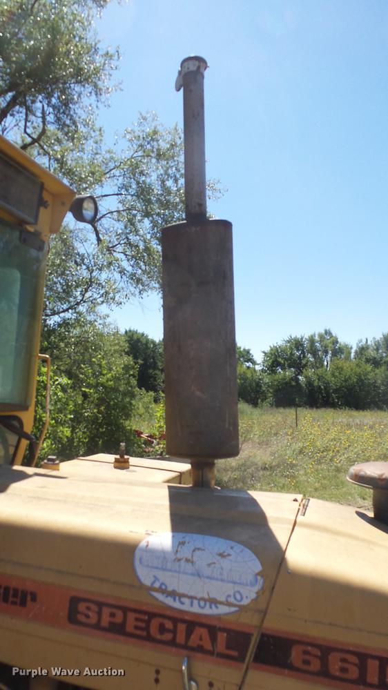 image for item ER9743 Ford 6610 tractor