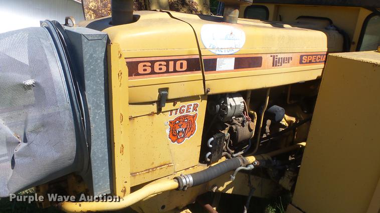 image for item ER9743 Ford 6610 tractor