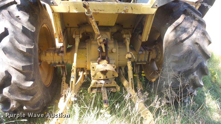 image for item ER9743 Ford 6610 tractor