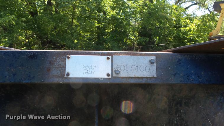 image for item ER9744 V-plow blade