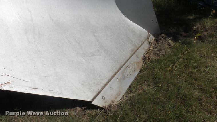 image for item ER9744 V-plow blade