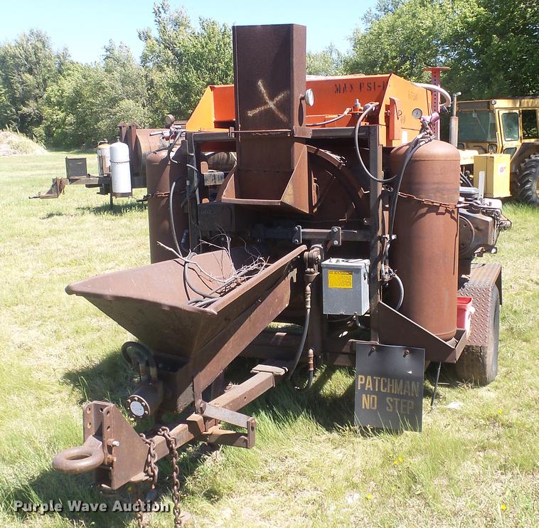 image for item ER9747 Western Industries 600 patch machine