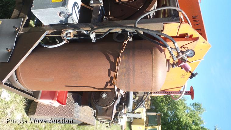 image for item ER9747 Western Industries 600 patch machine