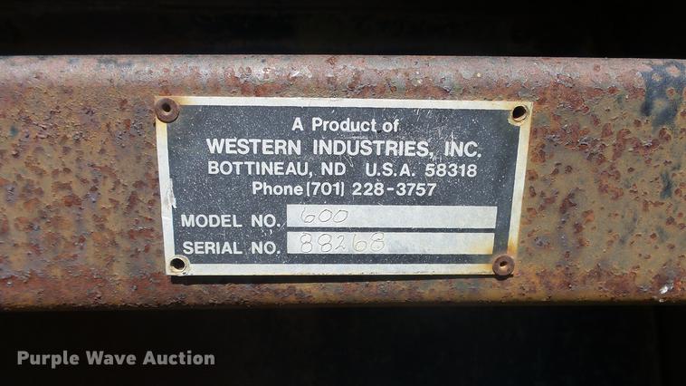 image for item ER9747 Western Industries 600 patch machine
