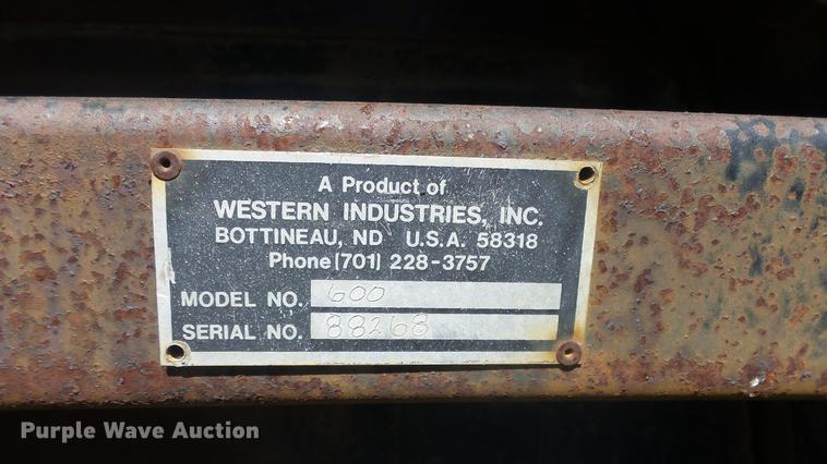 image for item ER9747 Western Industries 600 patch machine
