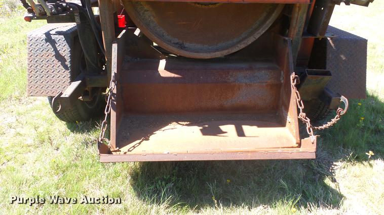 image for item ER9747 Western Industries 600 patch machine