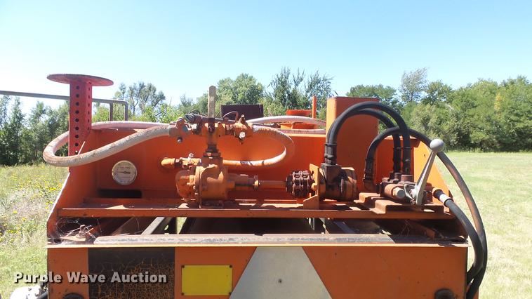 image for item ER9747 Western Industries 600 patch machine