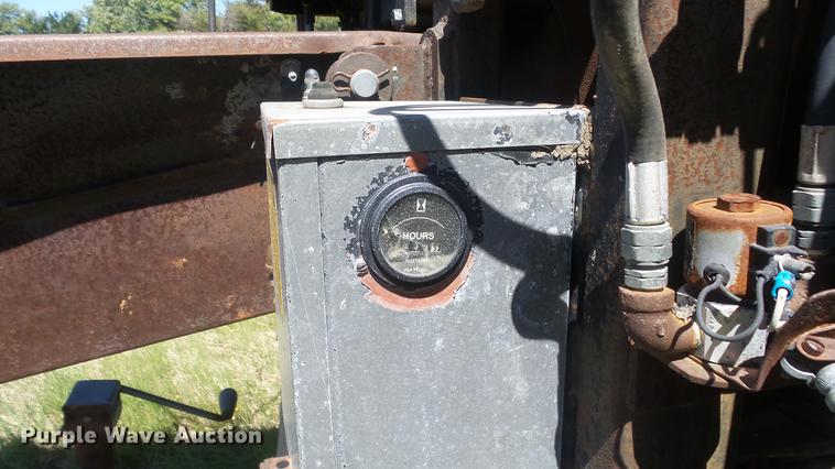 image for item ER9747 Western Industries 600 patch machine