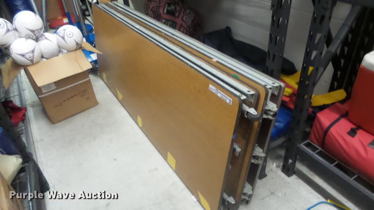 image for item ES9280 (2) folding tables
