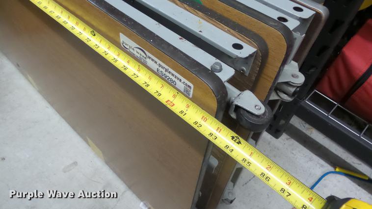 image for item ES9280 (2) folding tables