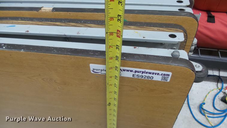 image for item ES9280 (2) folding tables