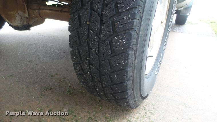 image for item ES9405 1987 GMC Sierra 1500 pickup truck